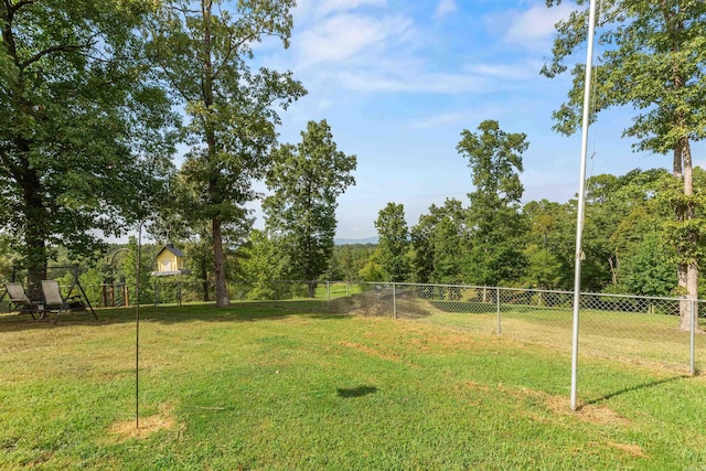 view of yard featuring fence
