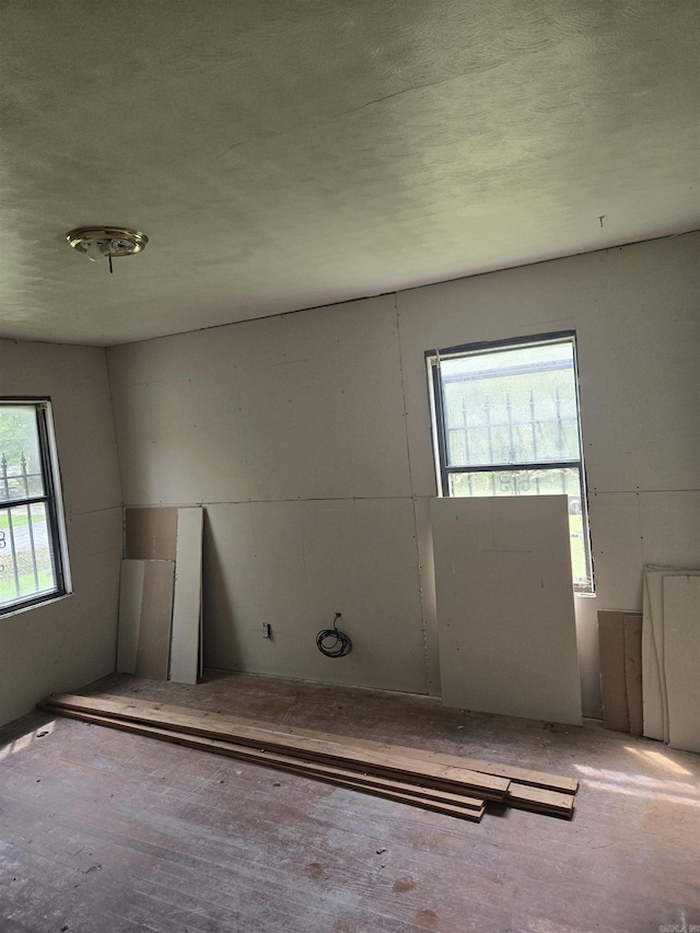 2004 S Maple St, Pine Bluff, AR 71603 - view of empty room
