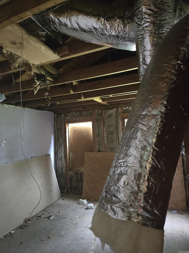2004 S Maple St, Pine Bluff, AR 71603 - interior space