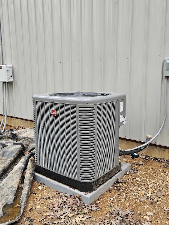 details with central AC