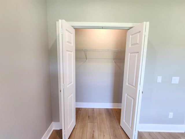 290 Walker St, Higginson, AR 72068 - view of closet