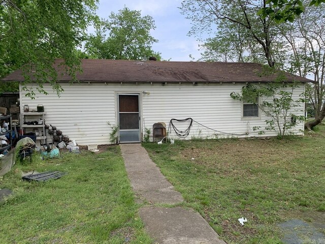 1315 E 16th St, Russellville, AR 72802