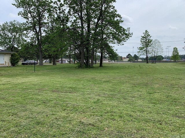 1315 E 16th St, Russellville, AR 72802