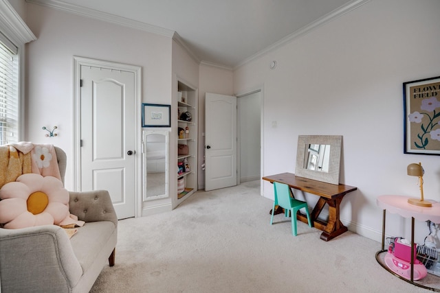 living area with baseboards, carpet floors, built in shelves, and ornamental molding