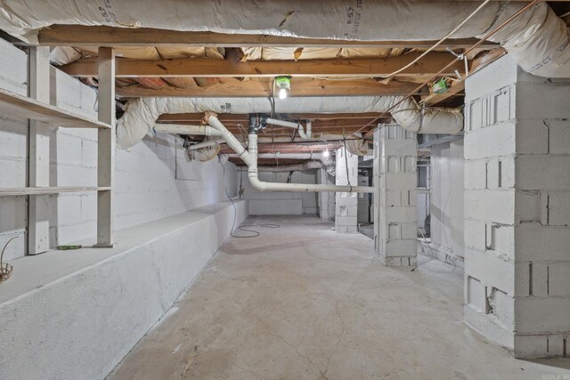 view of unfinished basement