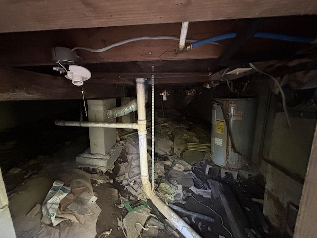 3000 Cobb St, Little Rock, AR 72204 - interior details featuring electric water heater