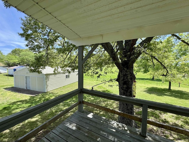 168 Knob Creek Rd, Melbourne, AR 72556 - deck with a lawn and an outdoor structure