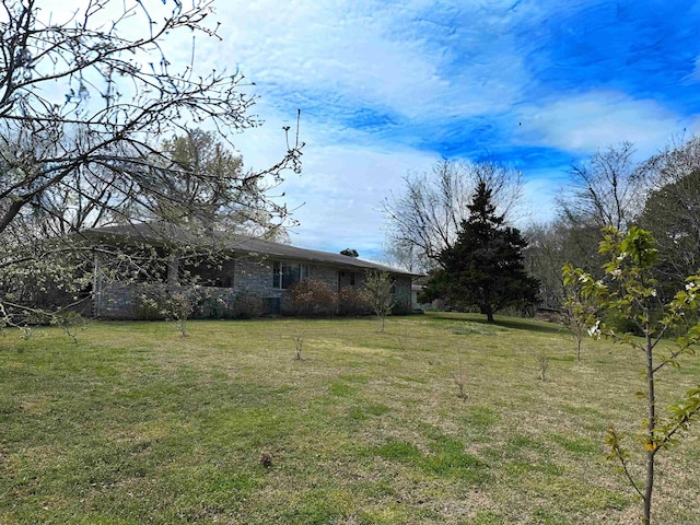 40 Sutton Ln, Batesville, AR 72501 - view of yard