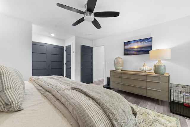 bedroom with ceiling fan, baseboards, wood finished floors, and recessed lighting