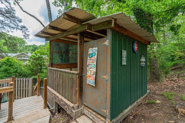 539 Burchwood Bay Rd, Hot Springs, AR 71913 - view of outbuilding with an outdoor structure