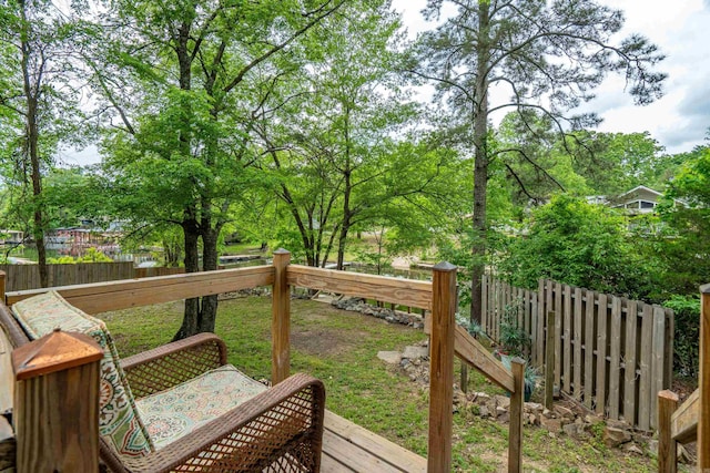 539 Burchwood Bay Rd, Hot Springs, AR 71913 - deck with fence