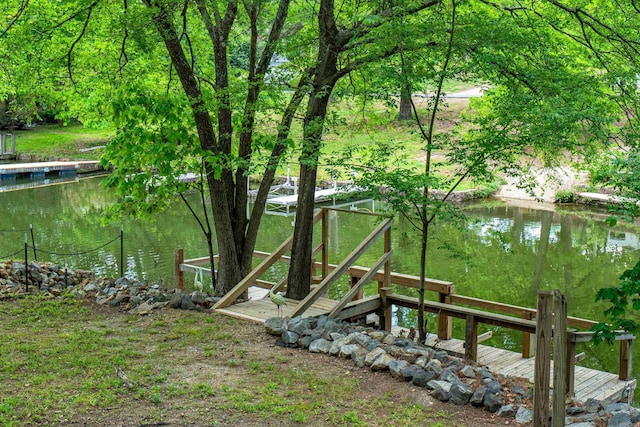 539 Burchwood Bay Rd, Hot Springs, AR 71913 - view of yard featuring a water view and a dock