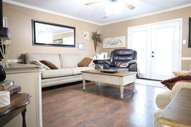 3302 Willow Ln, Paragould, AR 72450 - living room with ceiling fan, visible vents, ornamental molding, and wood finished floors