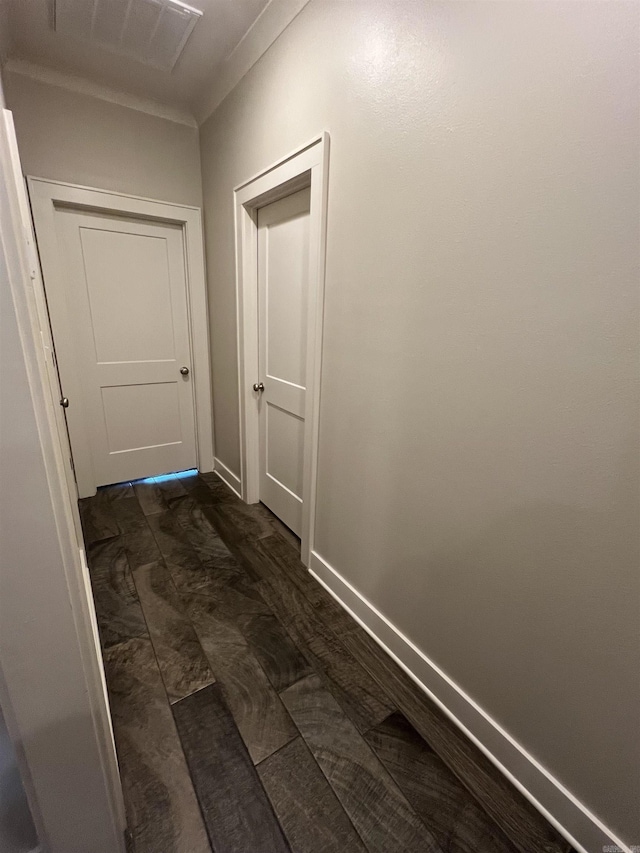 2560 Lilac Dr, Conway, AR 72034 - hallway featuring baseboards