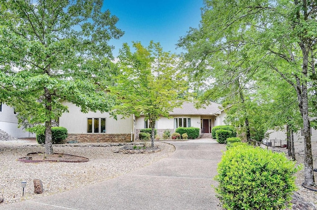 view of front of property with stone siding