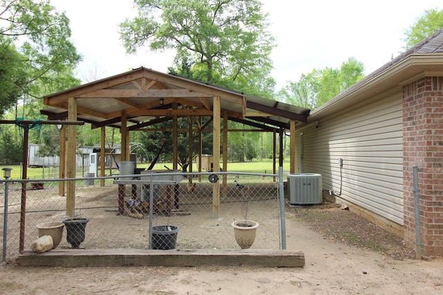 24076 Gracie Layne Ln, Bauxite, AR 72011 - exterior space featuring fence