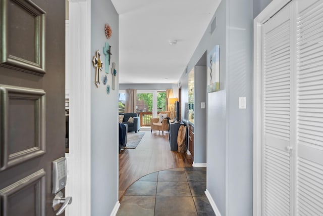 350 Peters Pt Unit L1, Hot Springs, AR 71913 - corridor featuring baseboards and wood finished floors