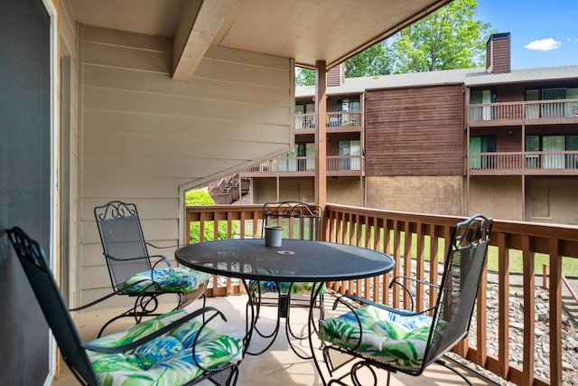 350 Peters Pt Unit L1, Hot Springs, AR 71913 - balcony with outdoor dining space