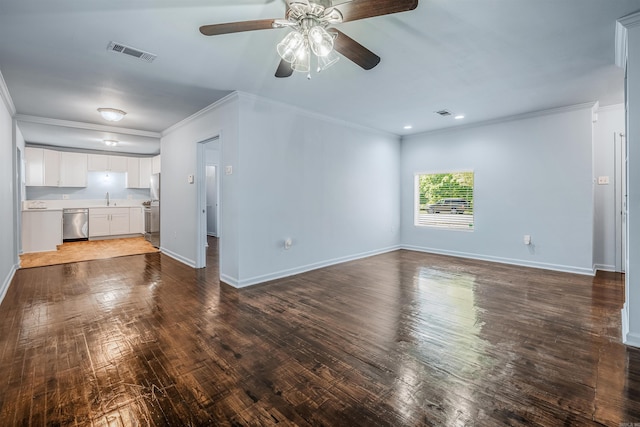 unfurnished living room featuring visible vents, ornamental molding, ceiling fan, dark wood-style floors, and a sink