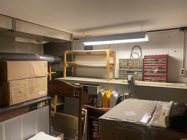 874 Stacy Spgs, Heber Springs, AR 72543 - view of storage