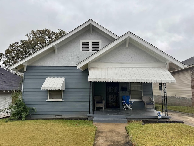 1519 S Oak St, Little Rock, AR 72204 - view of front of property featuring covered porch, crawl space, and a front yard