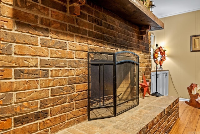 3 E Lake Dr, North Little Rock, AR 72116 - room details with wood finished floors and a fireplace