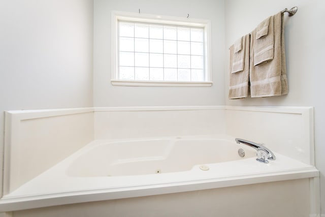 20 N Gettysburg, Cabot, AR 72023 - bathroom featuring a whirlpool tub