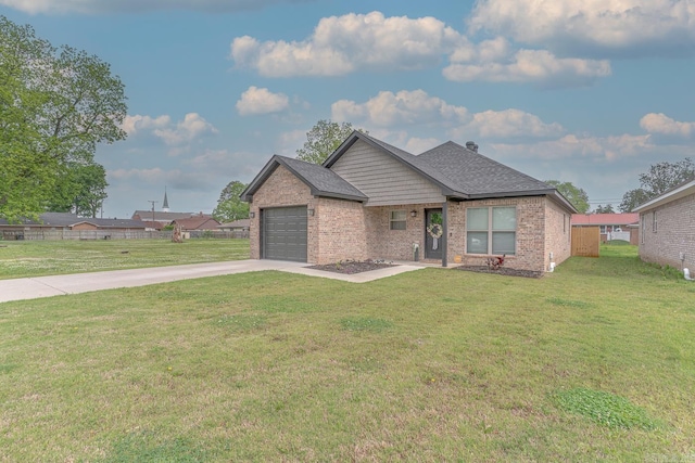 538 Maple St, Trumann, AR 72472 - ranch-style home with brick siding, a front yard, and concrete driveway