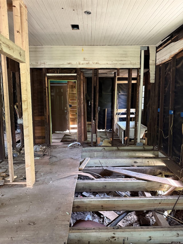 view of miscellaneous room