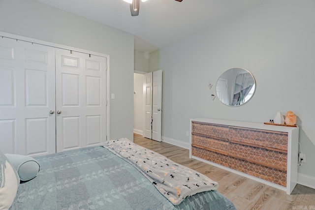 1010 Brownstone Dr, Jonesboro, AR 72404 - bedroom featuring a ceiling fan, baseboards, wood finished floors, and a closet