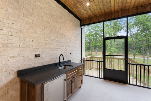 2940 Orchard View Dr, Conway, AR 72034 - interior space with a sink and area for grilling