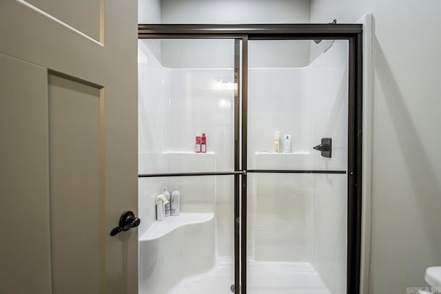 4201 Lovell Ln, Benton, AR 72019 - bathroom with a shower stall