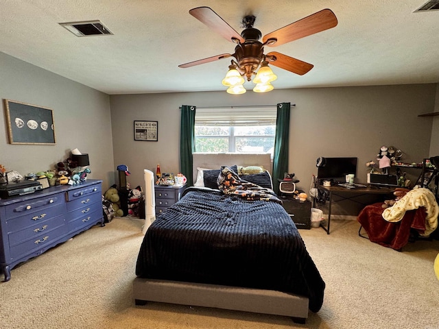 7 Franklin Cir, Searcy, AR 72143 - bedroom featuring ceiling fan, carpet, and visible vents