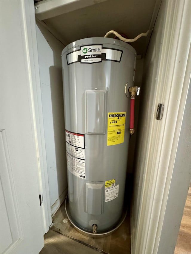 7 Franklin Cir, Searcy, AR 72143 - utilities featuring water heater