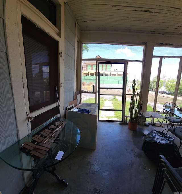 110 S Summit St, Little Rock, AR 72205 - view of sunroom / solarium
