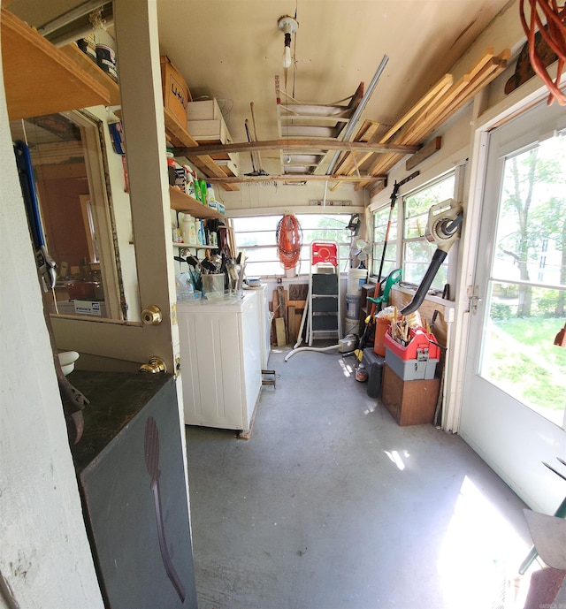 110 S Summit St, Little Rock, AR 72205 - interior space with washer / dryer