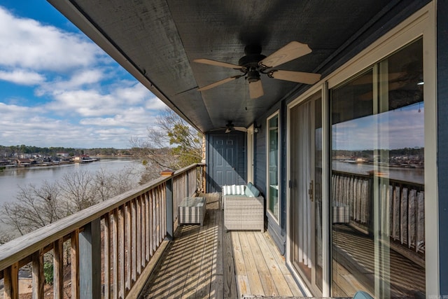 203 Stearns Pt Unit B6, Lake Hamilton, AR 71913 - balcony featuring a water view and a ceiling fan