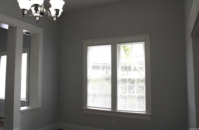 315 W 22nd St, Little Rock, AR 72206 - unfurnished room with a chandelier and baseboards