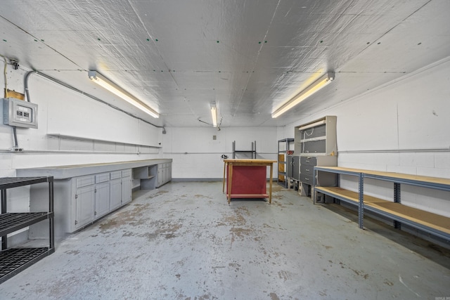 199 Gleneagle Loop, Hot Springs, AR 71913 - misc room with a workshop area and unfinished concrete flooring