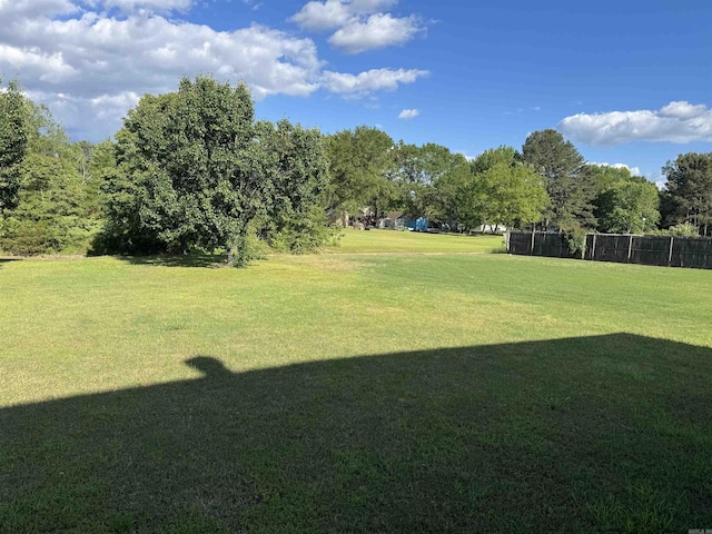 1360 Champions, Conway, AR 72034 - view of yard with fence