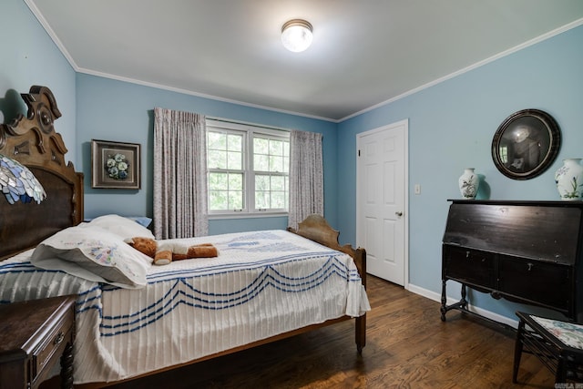 1494 N Miller Point Rd, Quitman, AR 72131 - bedroom featuring baseboards, ornamental molding, and dark wood finished floors