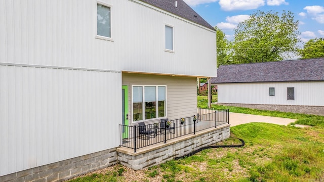 920 Park St, Little Rock, AR 72202 - back of property with a patio area and a lawn