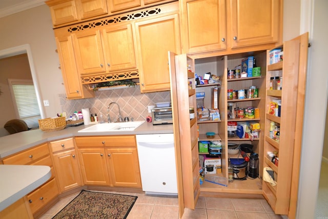 3810 Hanover Dr, Bryant, AR 72022 - storage area with a sink