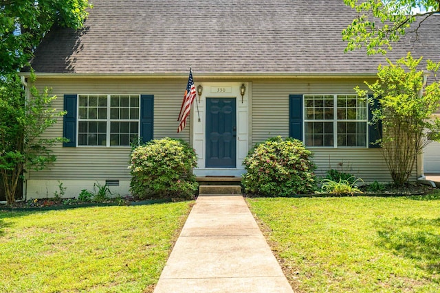 330 Melwood St, Hot Springs National Park, AR 71901 - view of front of property featuring a shingled roof, crawl space, and a front yard