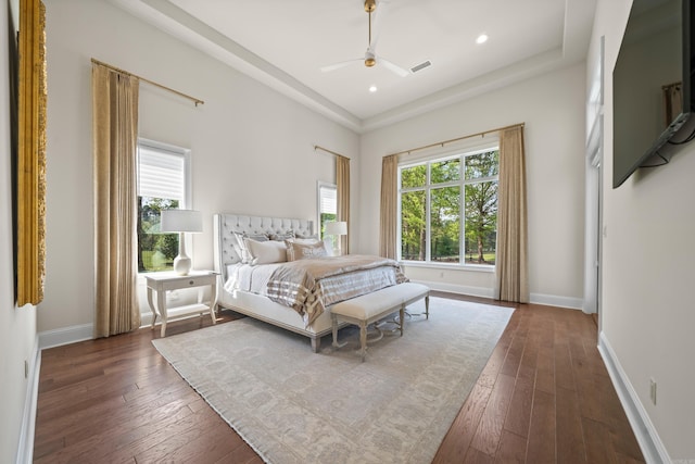 bedroom with recessed lighting, baseboards, a ceiling fan, and hardwood / wood-style flooring