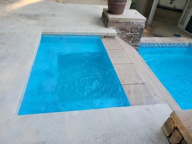 1906 Carolyn Dr, Jonesboro, AR 72404 - view of pool