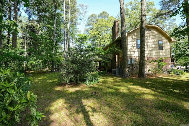 5 Southern Pines Cv, Pine Bluff, AR 71603 - view of yard with central AC unit