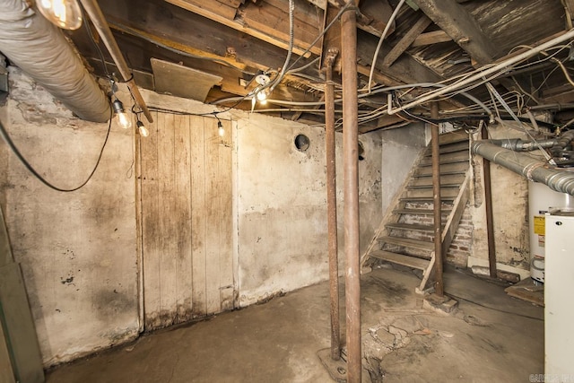 2420 Marshall St, Little Rock, AR 72206 - unfinished below grade area with stairs