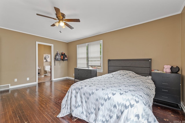 720 N 18th St, Blytheville, AR 72315 - bedroom featuring baseboards, ornamental molding, ceiling fan, visible vents, and hardwood / wood-style flooring