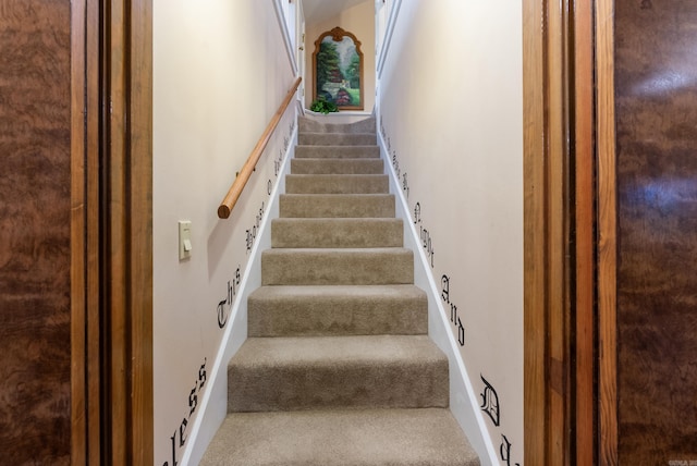 1000 Grandview Heights Dr, Conway, AR 72032 - stairway featuring carpet floors
